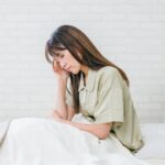 抜け毛の原因は睡眠不足？睡眠の質を上げるための対処法を徹底解説